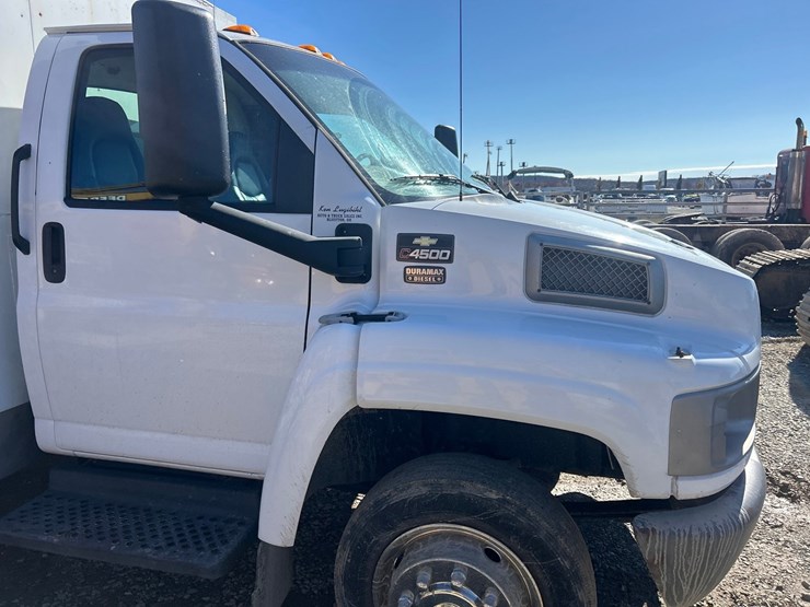 2008-chevrolet-kodiak-c4500-image-13