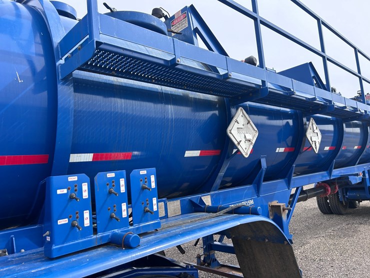 #1003-•-2017-worley-welding-works-tanker-trailer-image-10