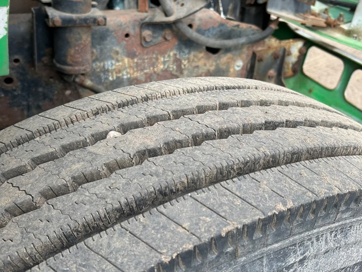 1996-international-4700-image-79