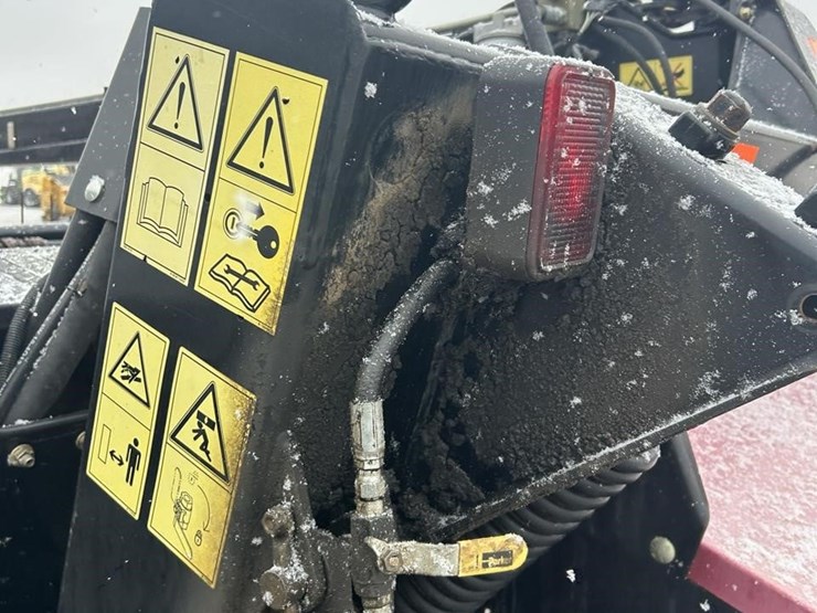 2013-mac-don-a30-d-image-26