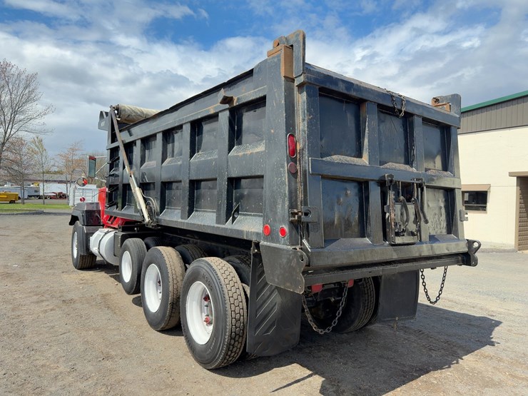 1998-mack-rd690s-image-3