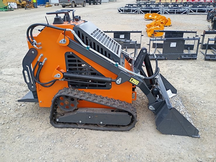 #23944-•-2025-arteer-qb-480-mini-skid-steer-image-5