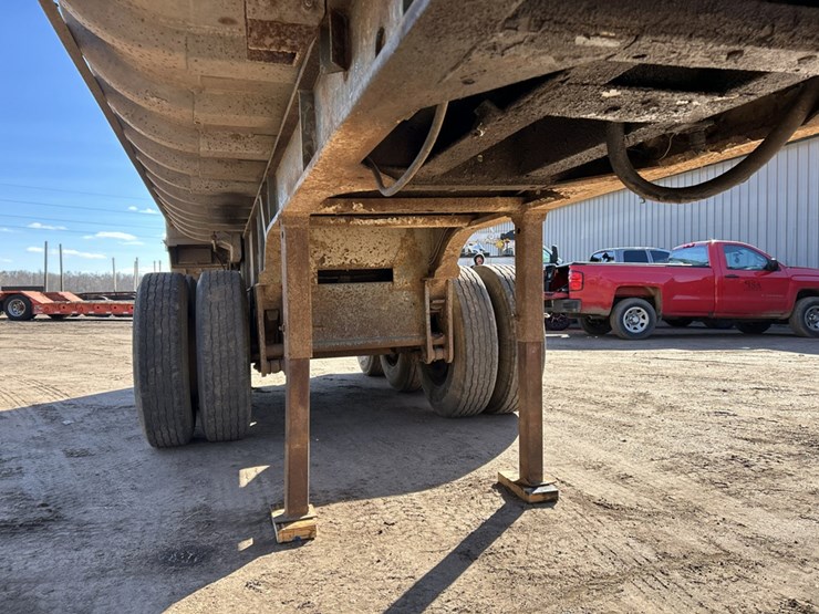 axle-end-dump-image-13