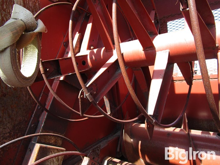 hesston-sp10-image-19