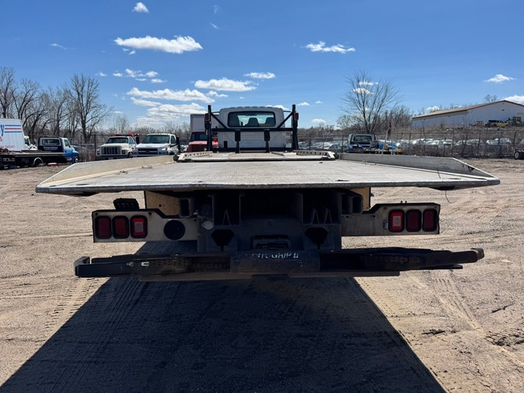 2018-international-4000-image-4