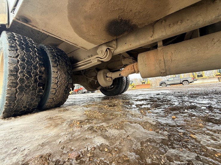 2004-caterpillar-c7-image-82