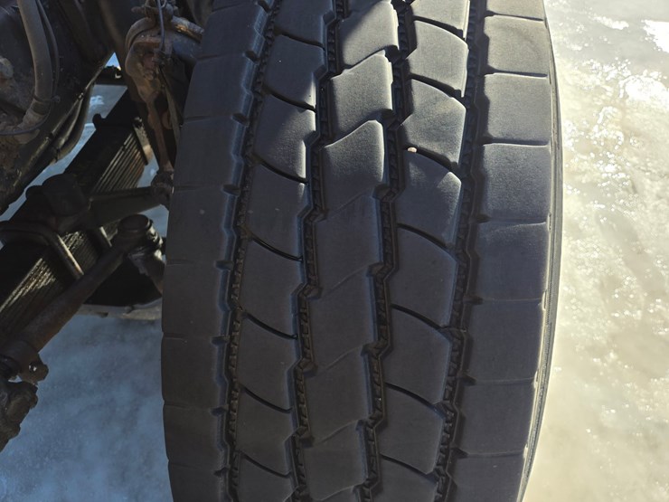 2000-mack-rd688s-image-67