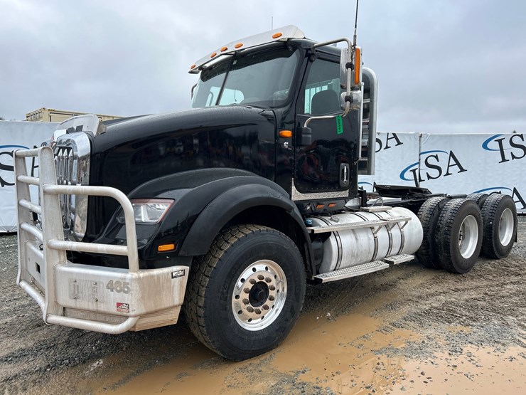 2019-international-hx620-image-1