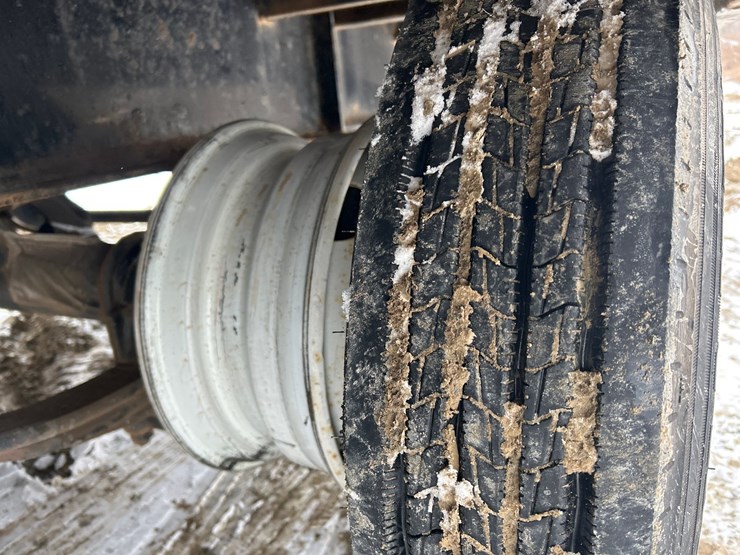 2020-massey-ferguson-8-image-49