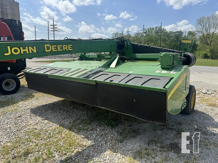 john-deere-946-image-14