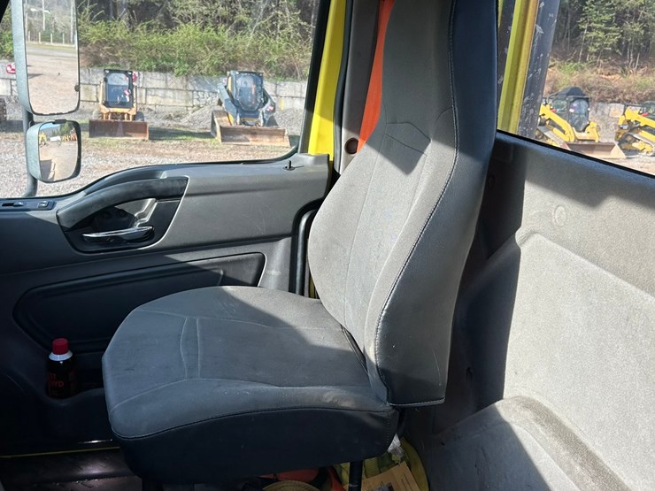 2019-international-12-image-67