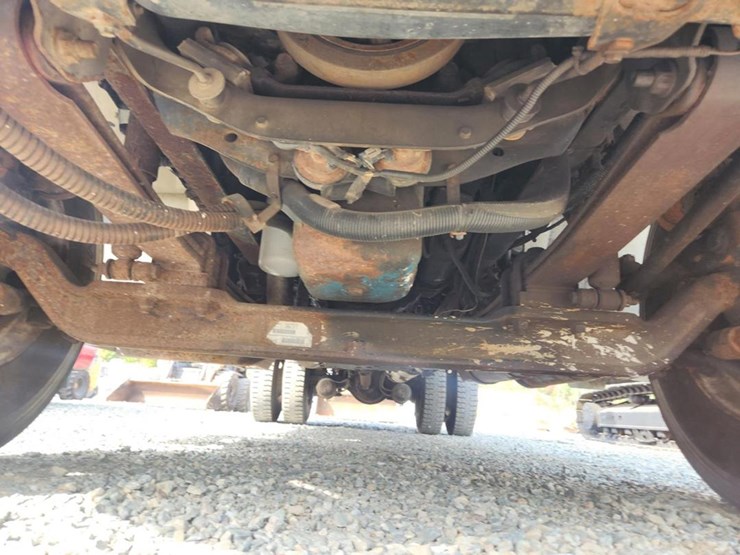 2003-international-durastar-4300-image-52