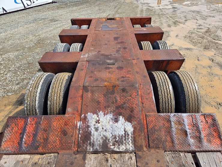 1975-massey-ferguson-8-image-33