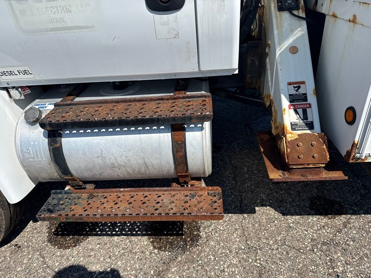 2014-international-4300-sba-image-23