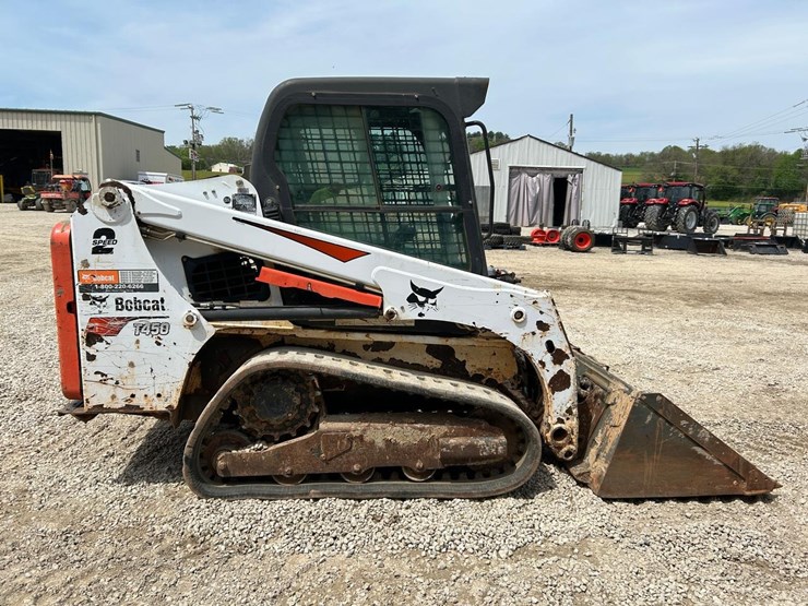 2017-bobcat-t450-image-5