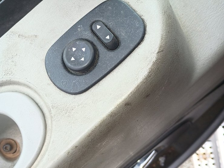 2012-international-prostar-image-58