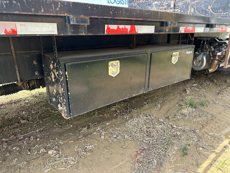 2020-hino-268-image-14