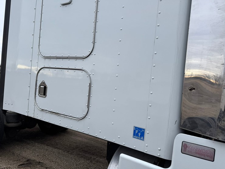 1995-kenworth-t600-image-26