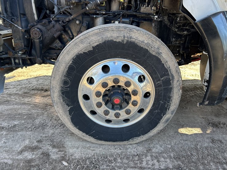 2020-kenworth-t880-image-73