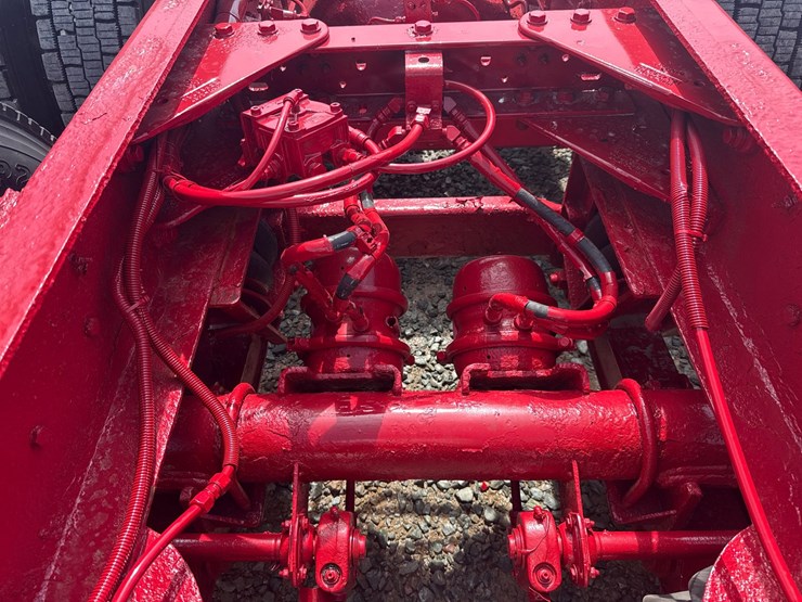 2005-kenworth-t800-image-37