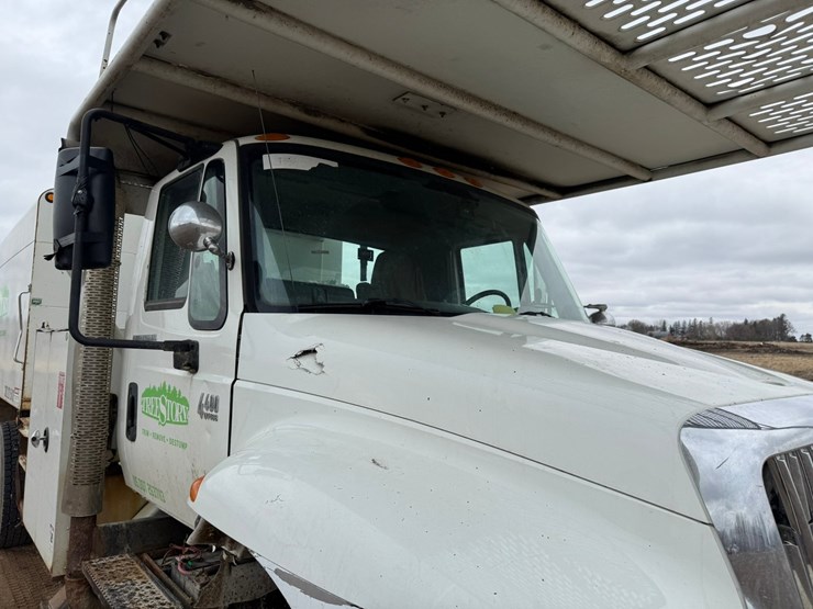 2007-international-durastar-4400-image-17