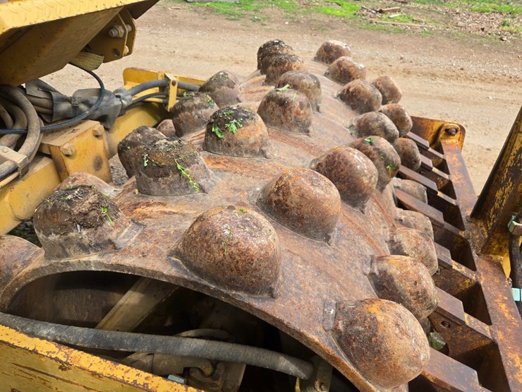 caterpillar-cp-323c-image-42