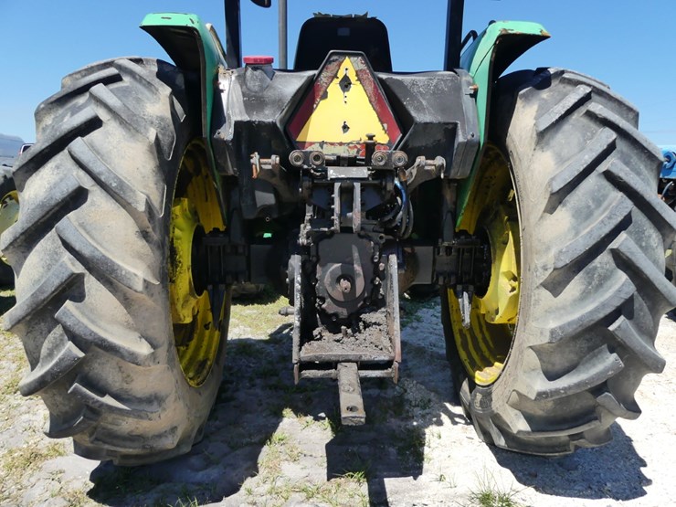 john-deere-5510-image-5