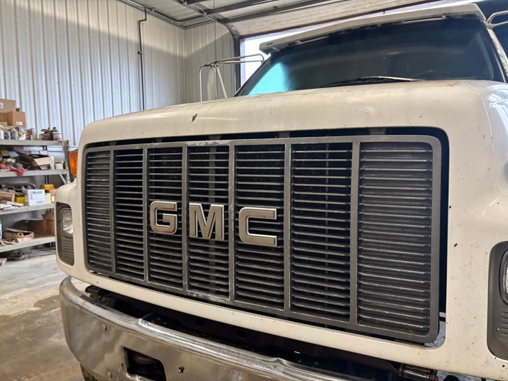 1995-gmc-topkick-image-11