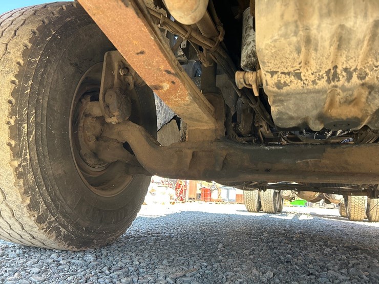 1994-massey-ferguson-8-image-36