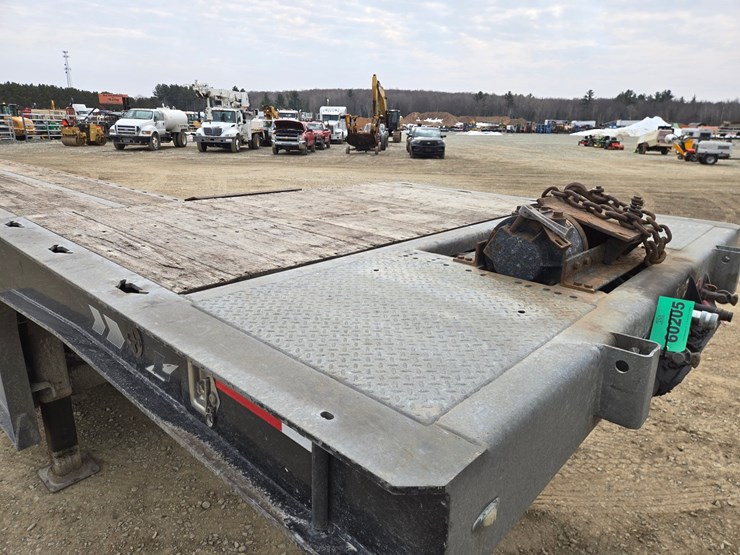 2016-landoll-440a-image-20