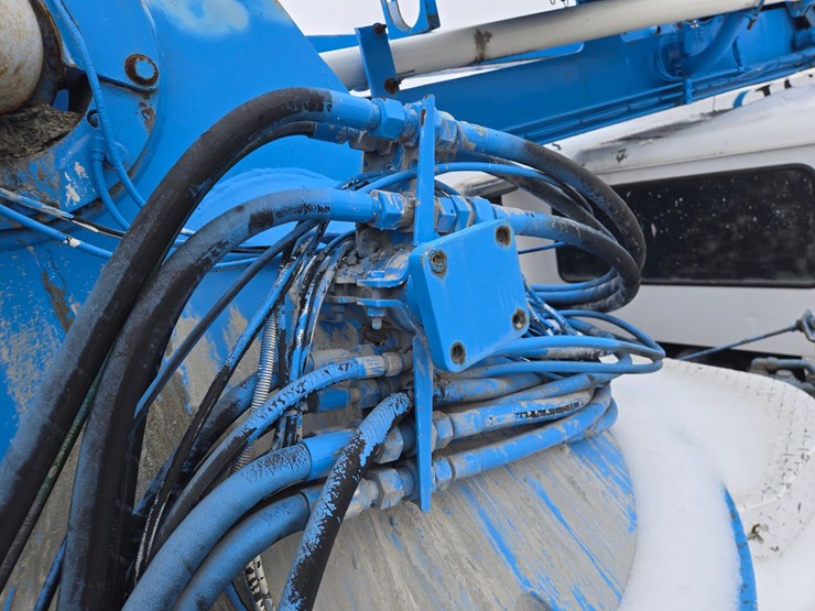 massey-ferguson-8-image-81