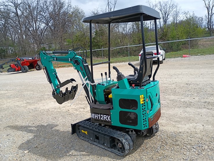 #24179-•-2025-agt-mh12rx-mini-excavator-image-2