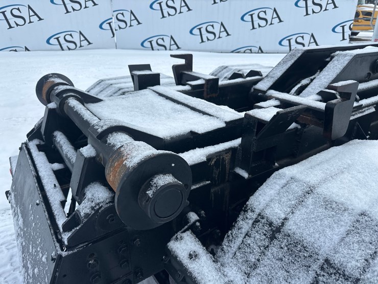 2009-caterpillar-c13-image-26