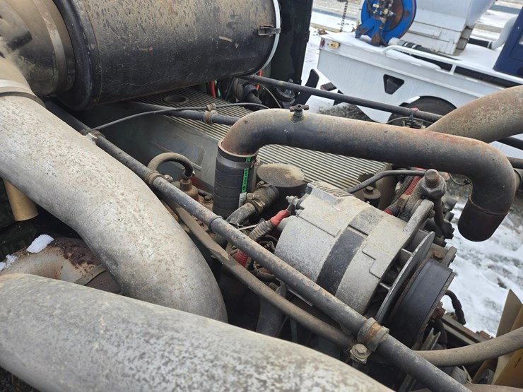 1992-massey-ferguson-8-image-57