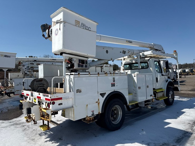 #1070-•-2012-freightliner-boom/crane-truck-image-5