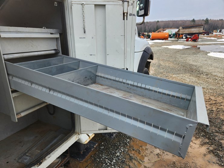 2008-international-workstar-7400-image-26