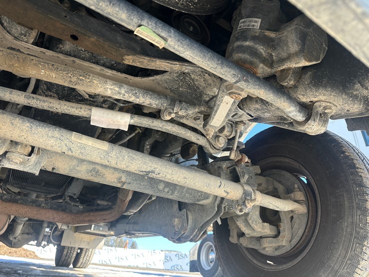 2020-dodge-3500-image-57