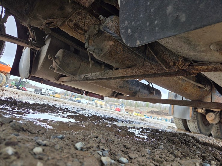 1993-international-9200-image-44