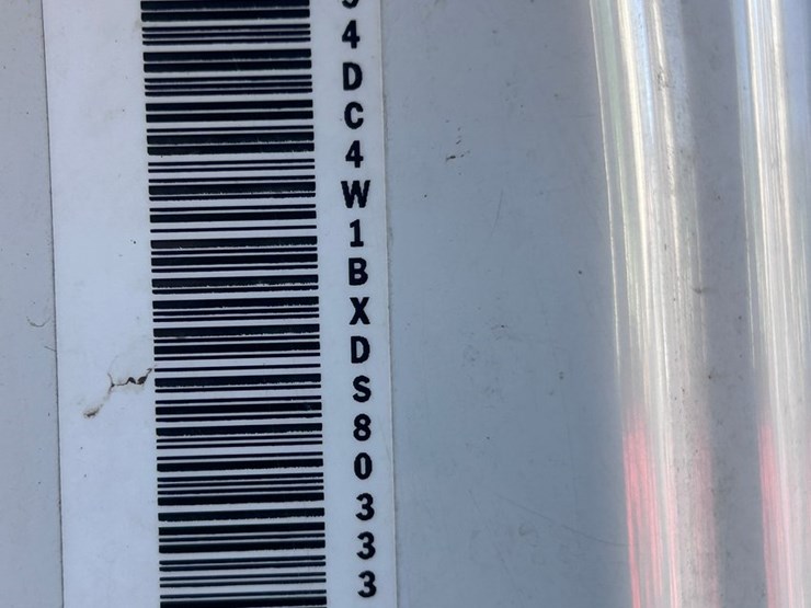 2013-isuzu-npr-image-74