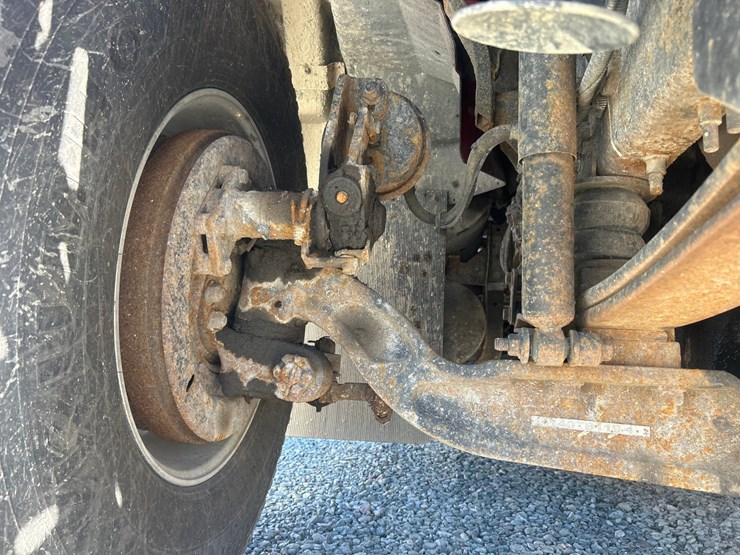 2006-international-7400-image-35