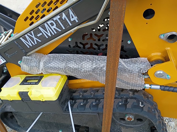 #24171-•-2025-agt-mx-mrt14-mini-skid-steer-image-22