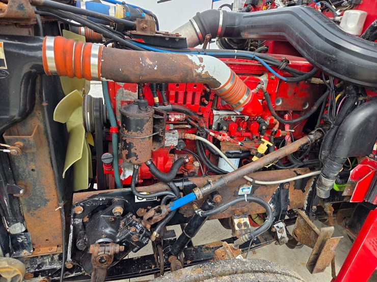 2002-peterbilt-379-image-52