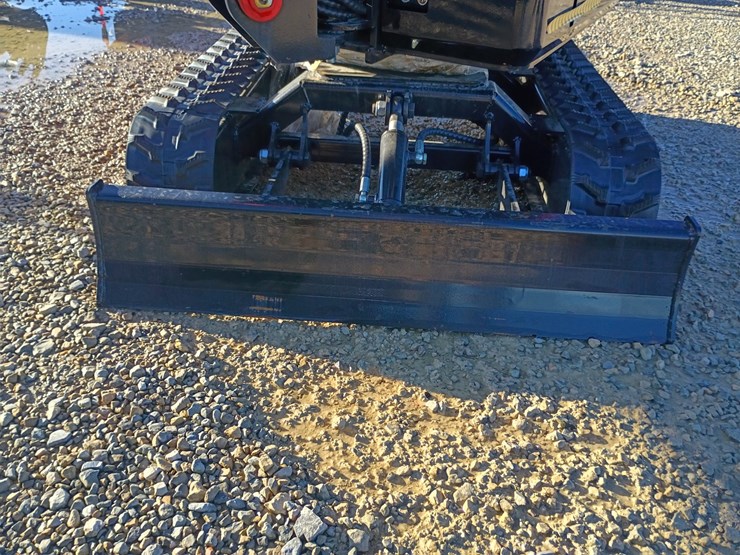 #l19-010-•-2026-tpm-18bs-mini-excavator-image-9