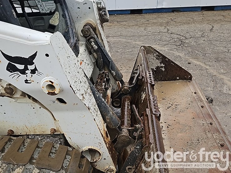 2017-bobcat-t650-image-10