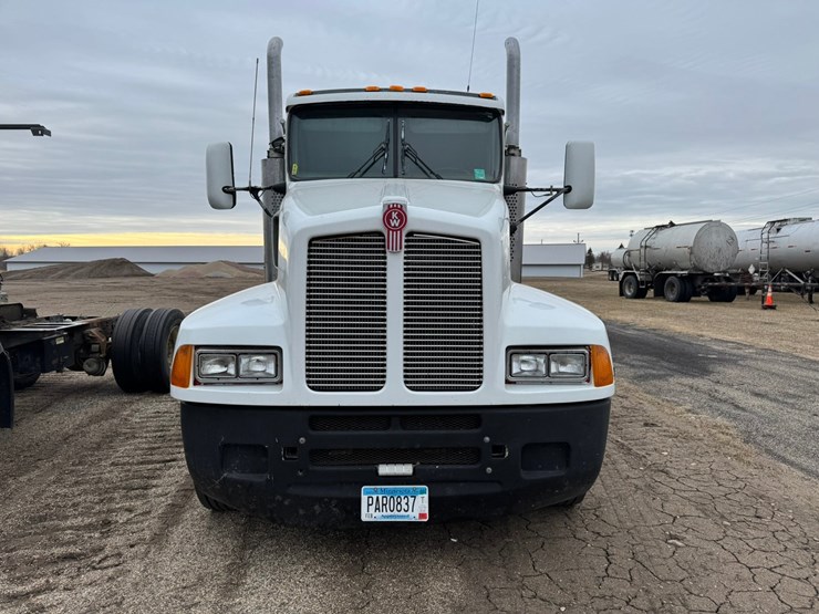 1995-kenworth-t600-image-7