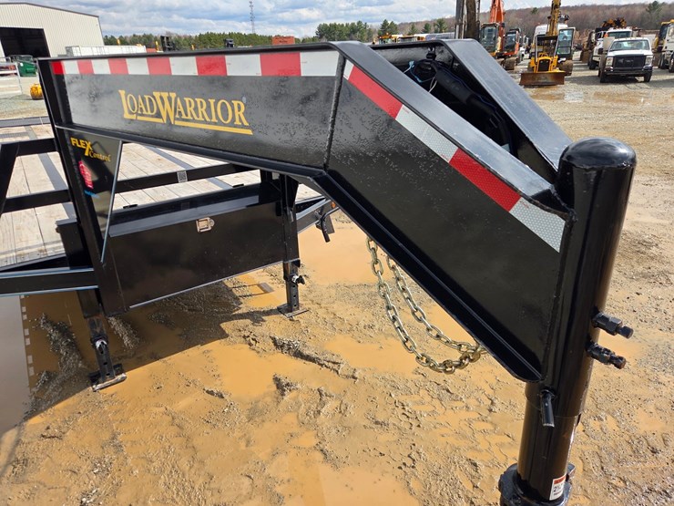 2024-massey-ferguson-8-image-10