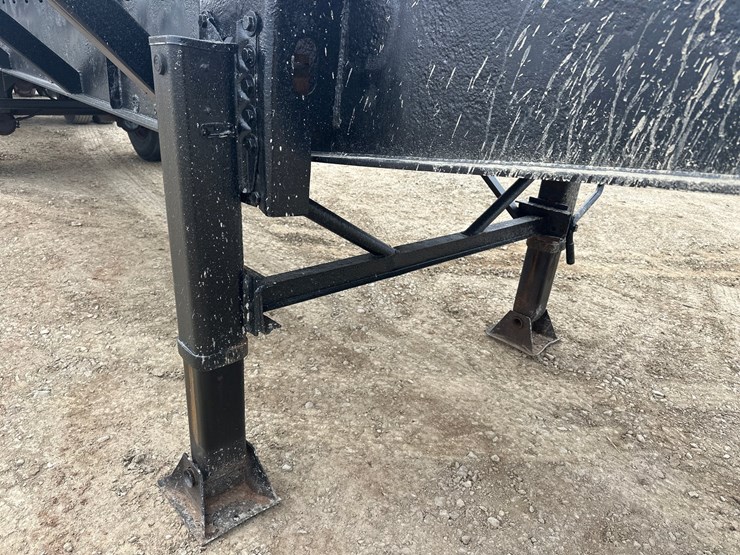 2003-massey-ferguson-8-image-12