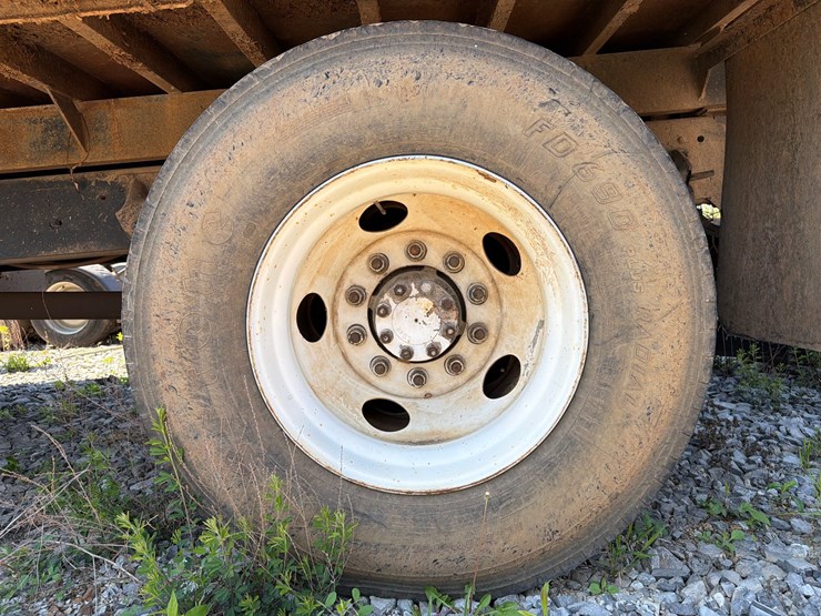 2003-caterpillar-c7-image-45