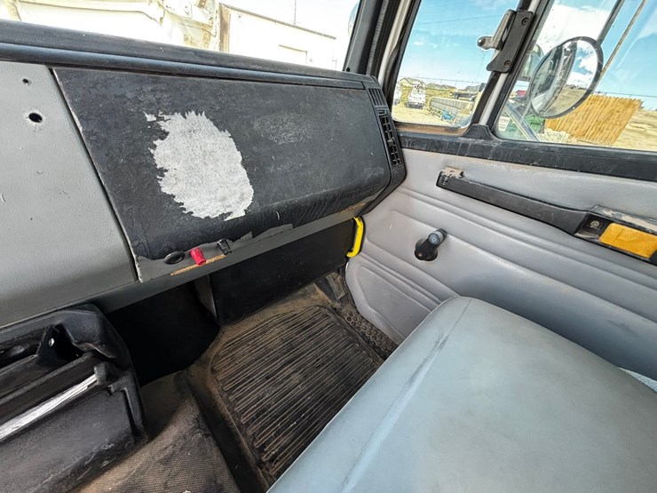 1999-caterpillar-3126-image-40