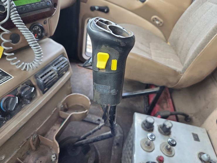 2006-massey-ferguson-8-image-59